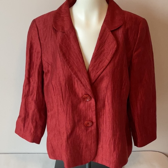 Precis  Crinkle Linen Blazer - Picture 2 of 12